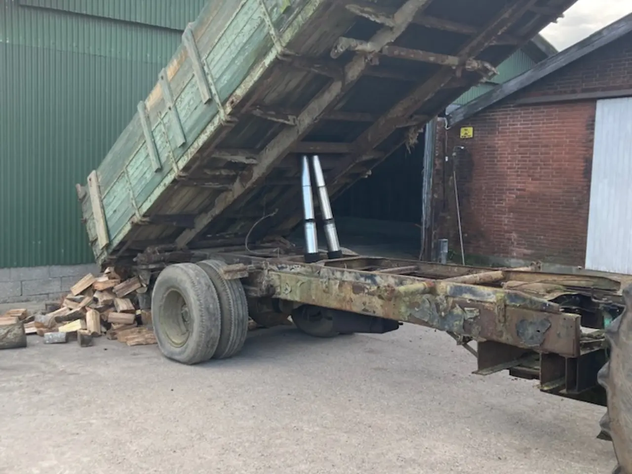Billede 12 - Tip trailer
