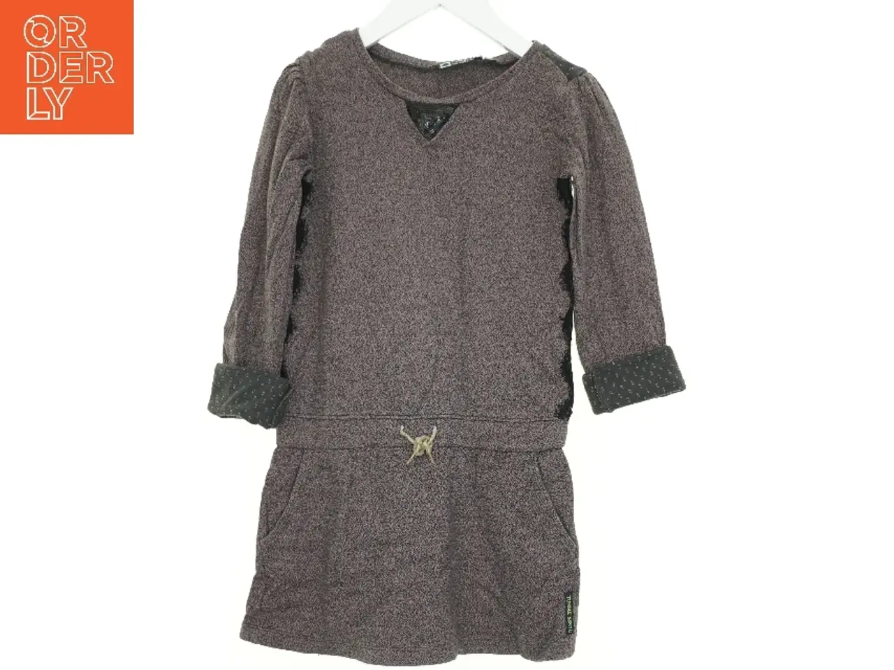 Billede 1 - Kjole fra Tumble n Dry (str. 122 cm)