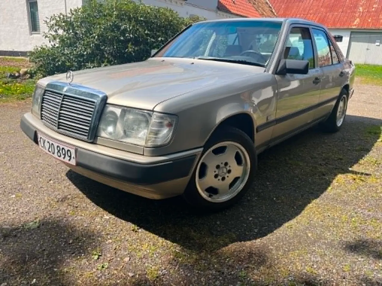 Billede 2 - Mercedes 124 260E