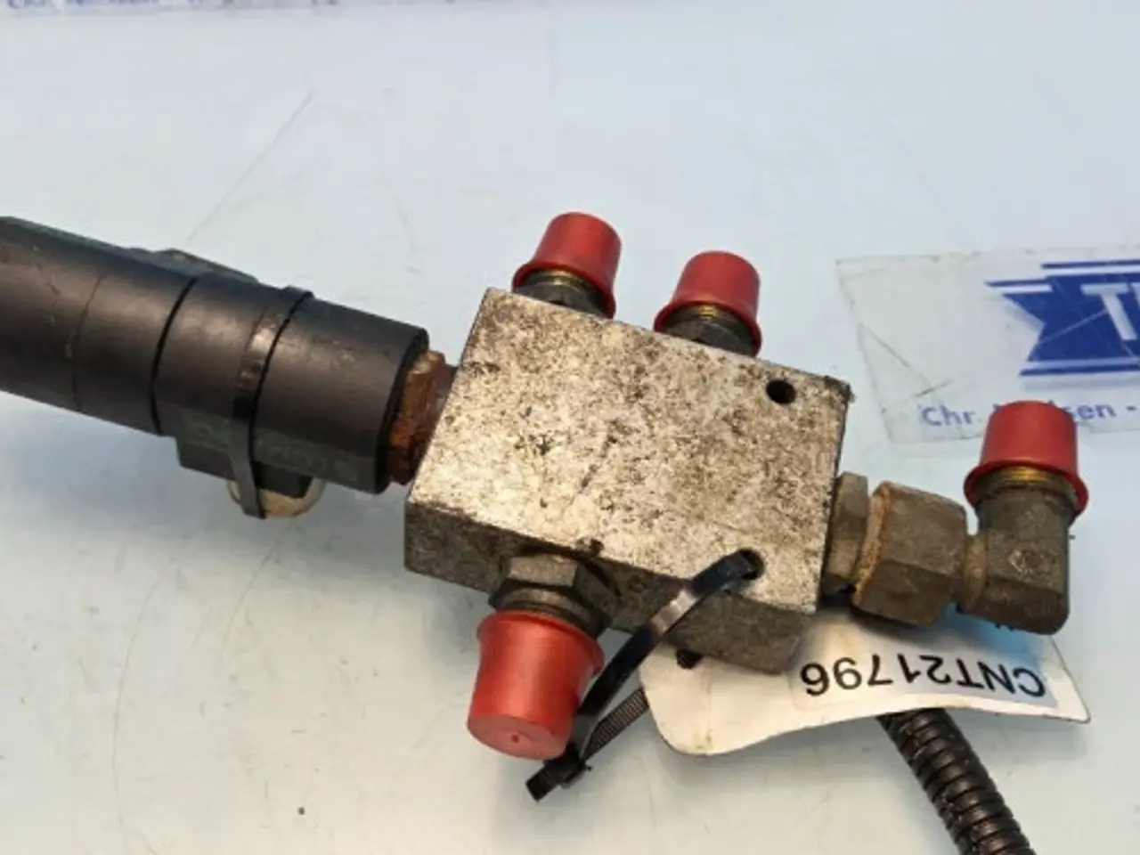 Billede 12 - Massey Ferguson 7274 Trykventil 45110095
