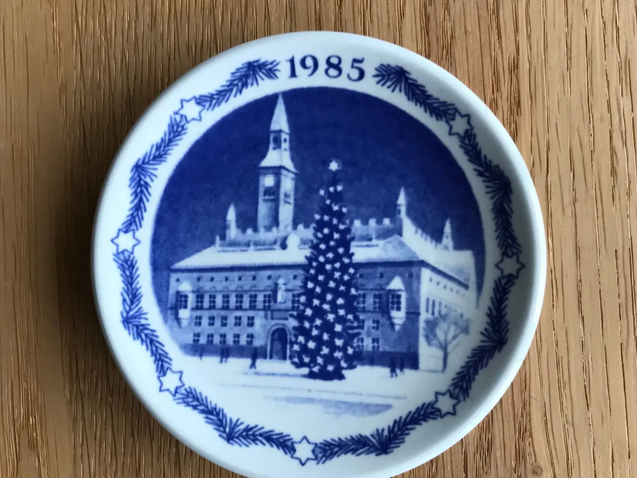Billede 1 - Jule-Miniplatte 1985 - "Københavns Rådhus"