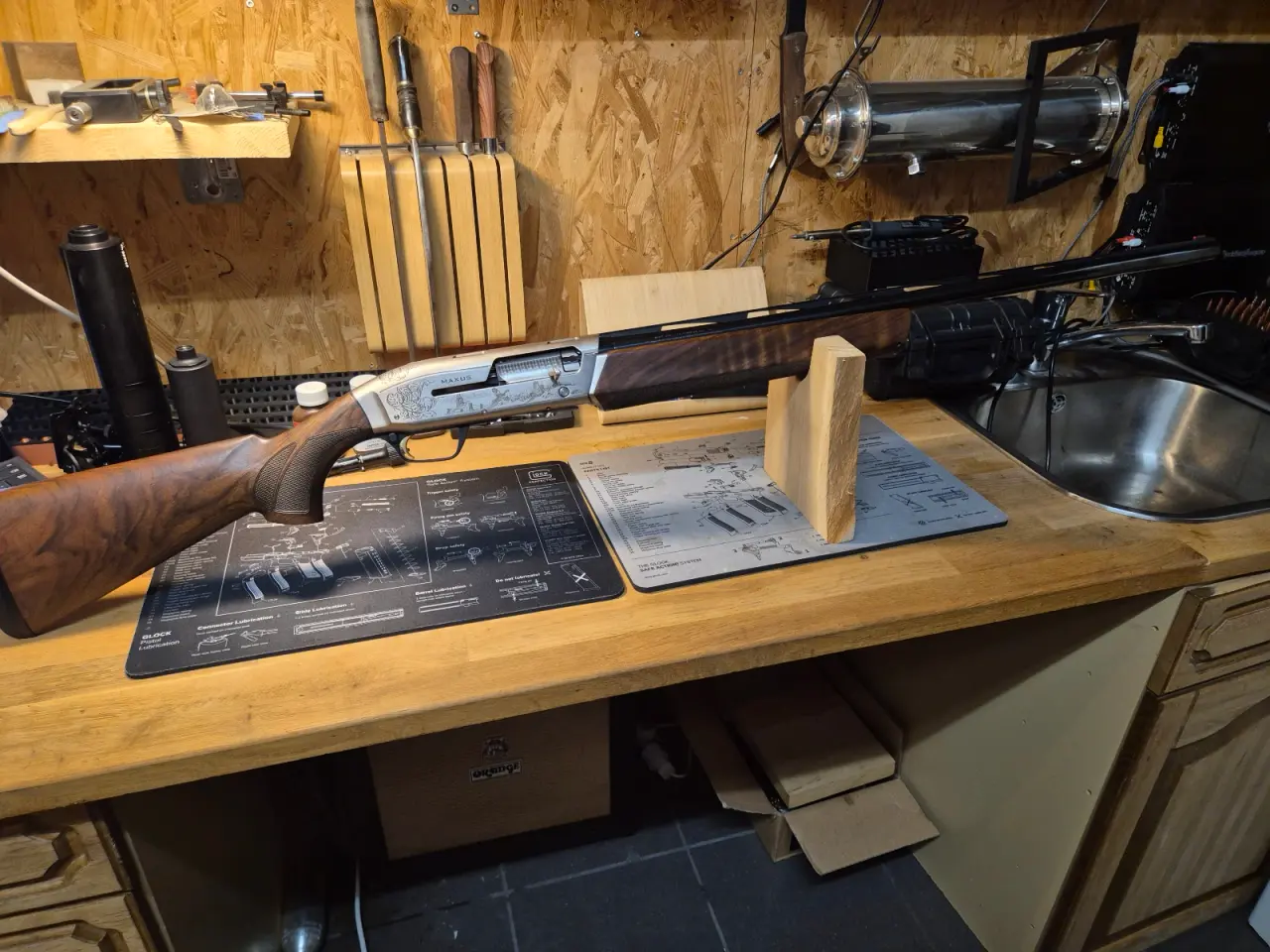 Billede 2 - Browning Maxus 2 Ultimate Valnød 12/76