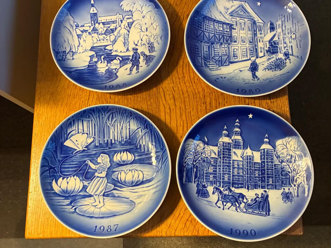 Billede 1 - H. C. Andersen juleplatter fra Desiree
