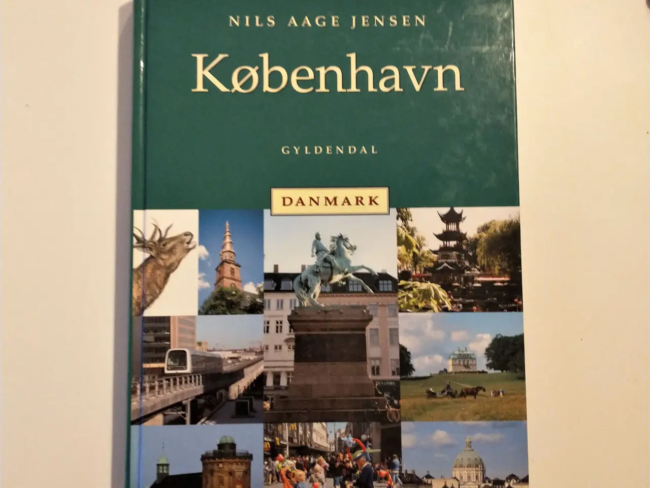 Billede 1 - København. Af Nils Aage Jensen