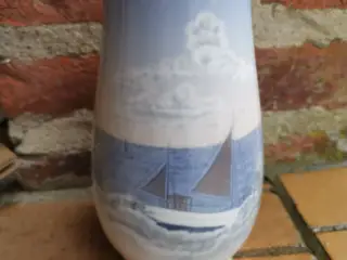 B&G Bing & Grøndahl 1302-6211 Vase med Fiskekutter