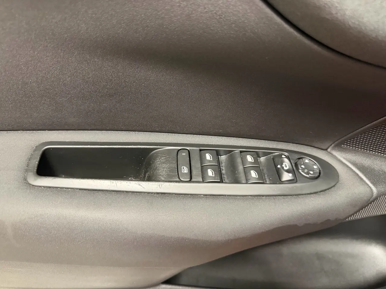 Billede 9 - Citroën C4 1,6 HDI Seduction 92HK 5d