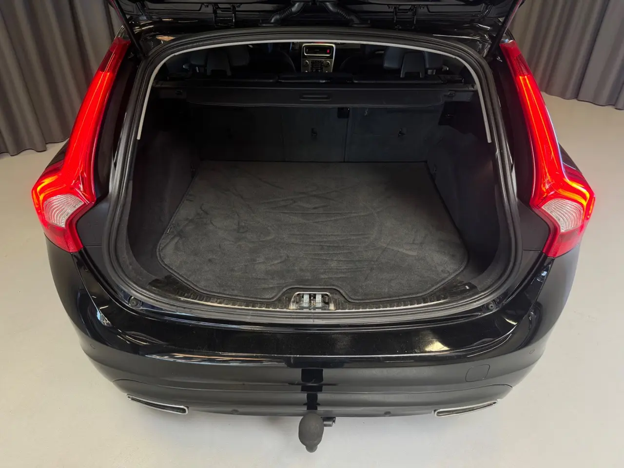 Billede 5 - Volvo V60 2,0 D4 190 Momentum aut.