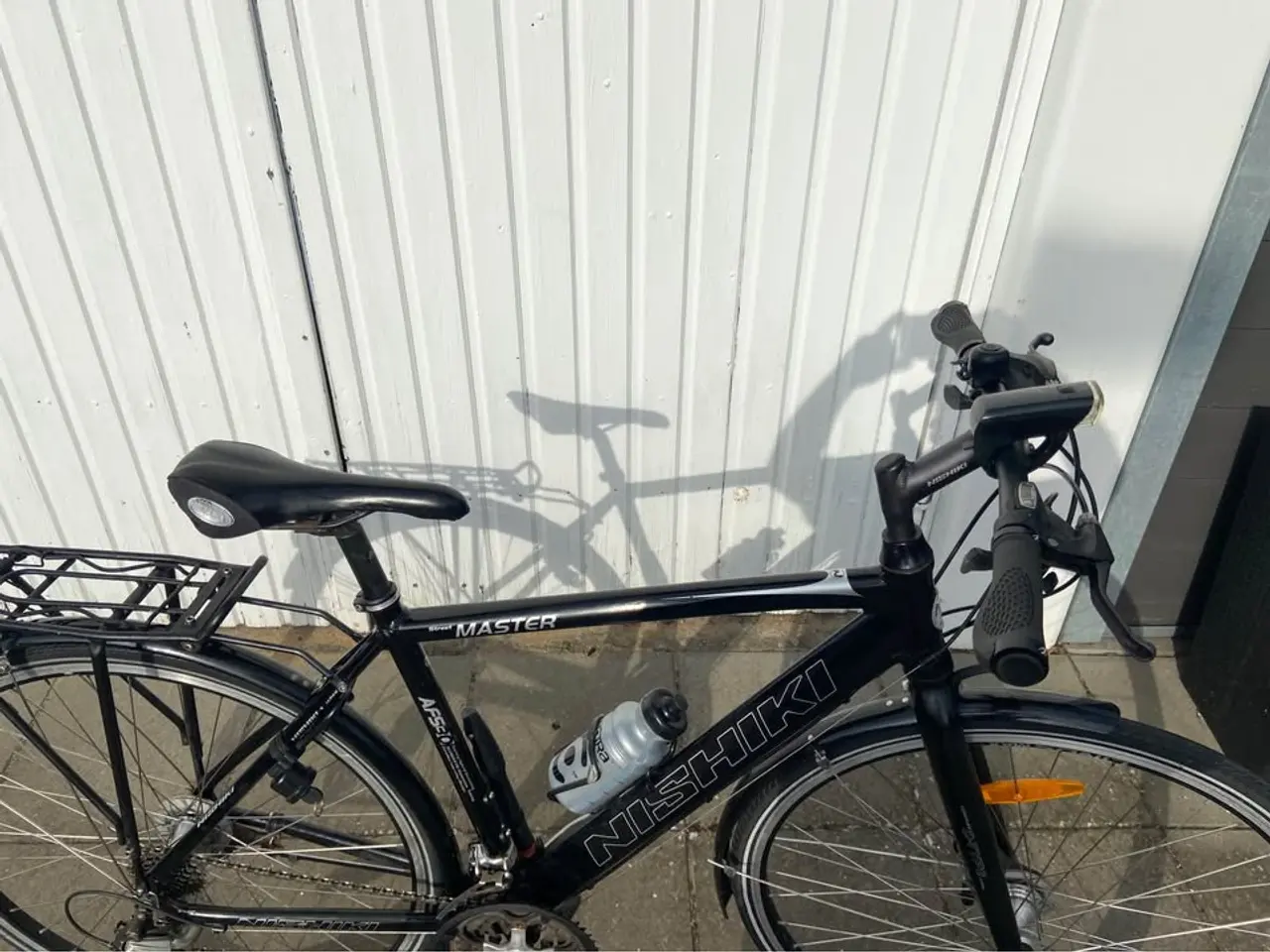 Billede 3 - Nishiki. 28" Hjul, 52 cm stel, 24 gear