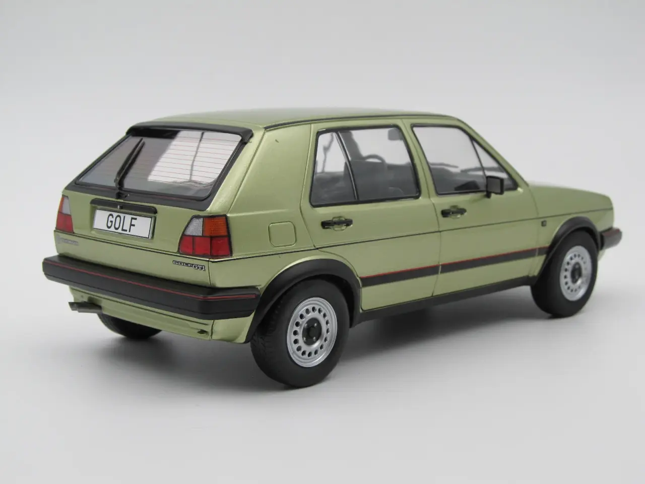 Billede 3 - 1986 VW Golf II GTI 16V 1:18  Super sjælden udbudt