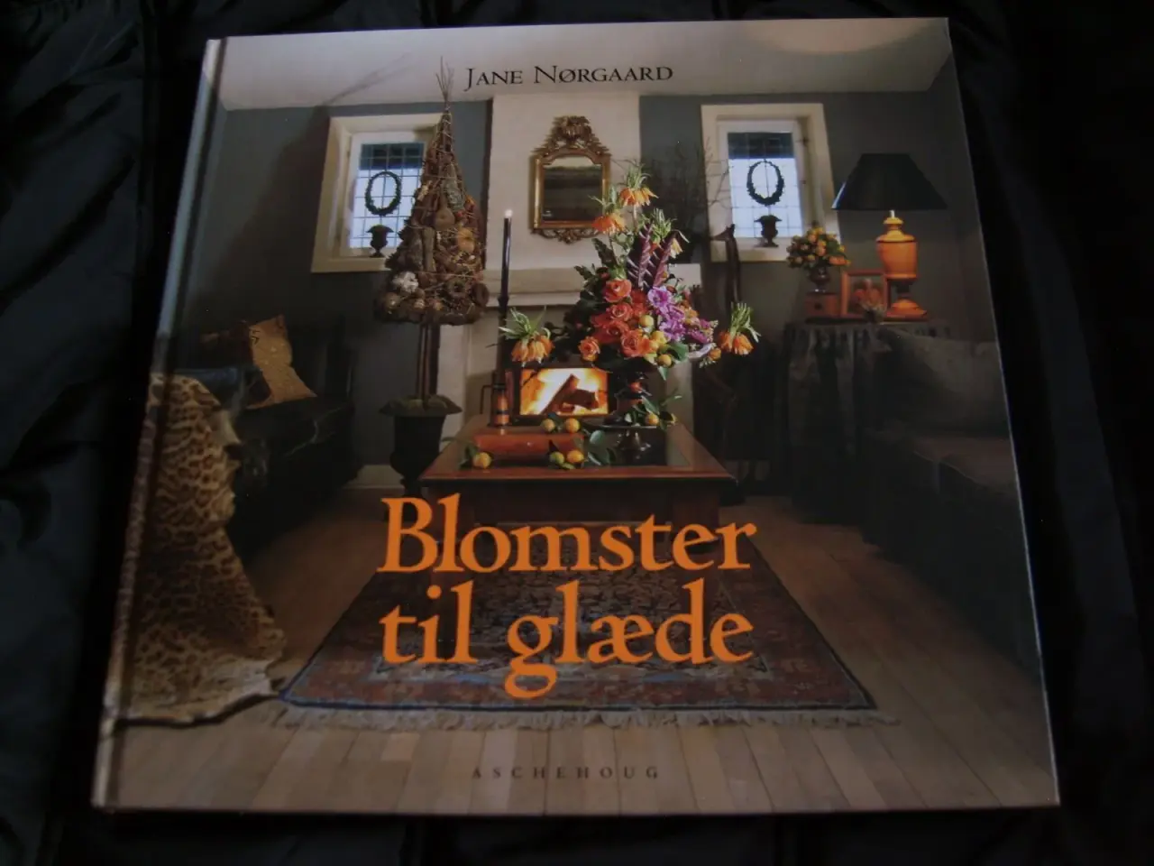Billede 1 - JANE NØRGAARD. Blomster til glæde.