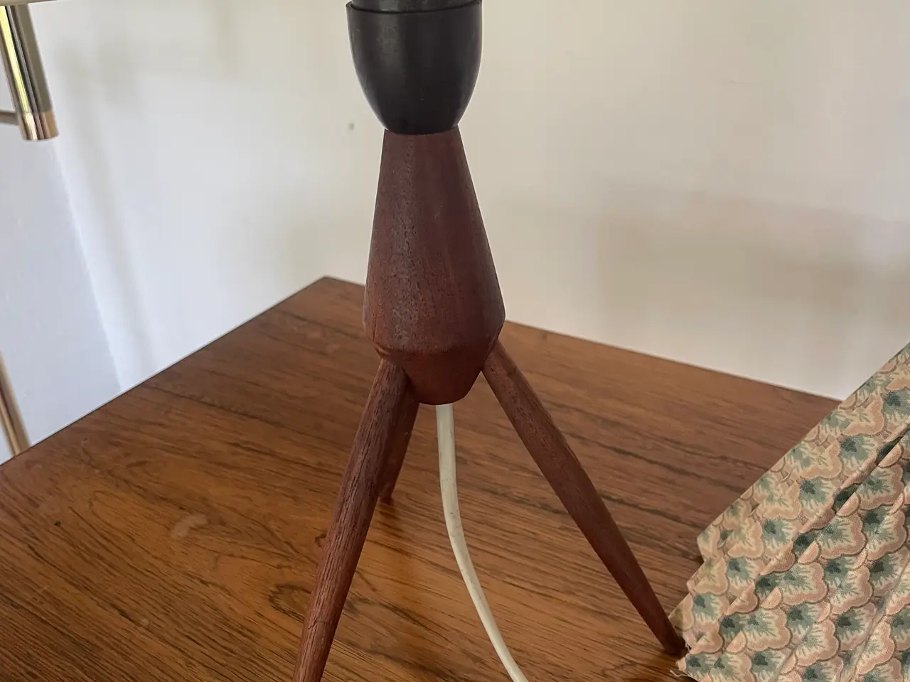 Billede 4 - Teaktræ bord lampe