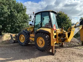 Komatsu WB97s