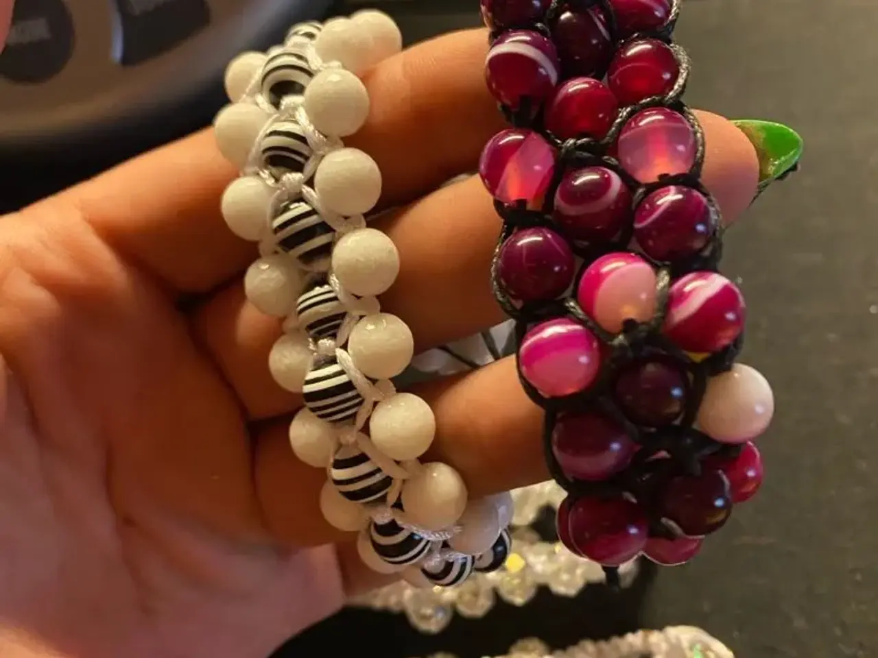 Billede 6 - Flotte nye knyttede armbånd