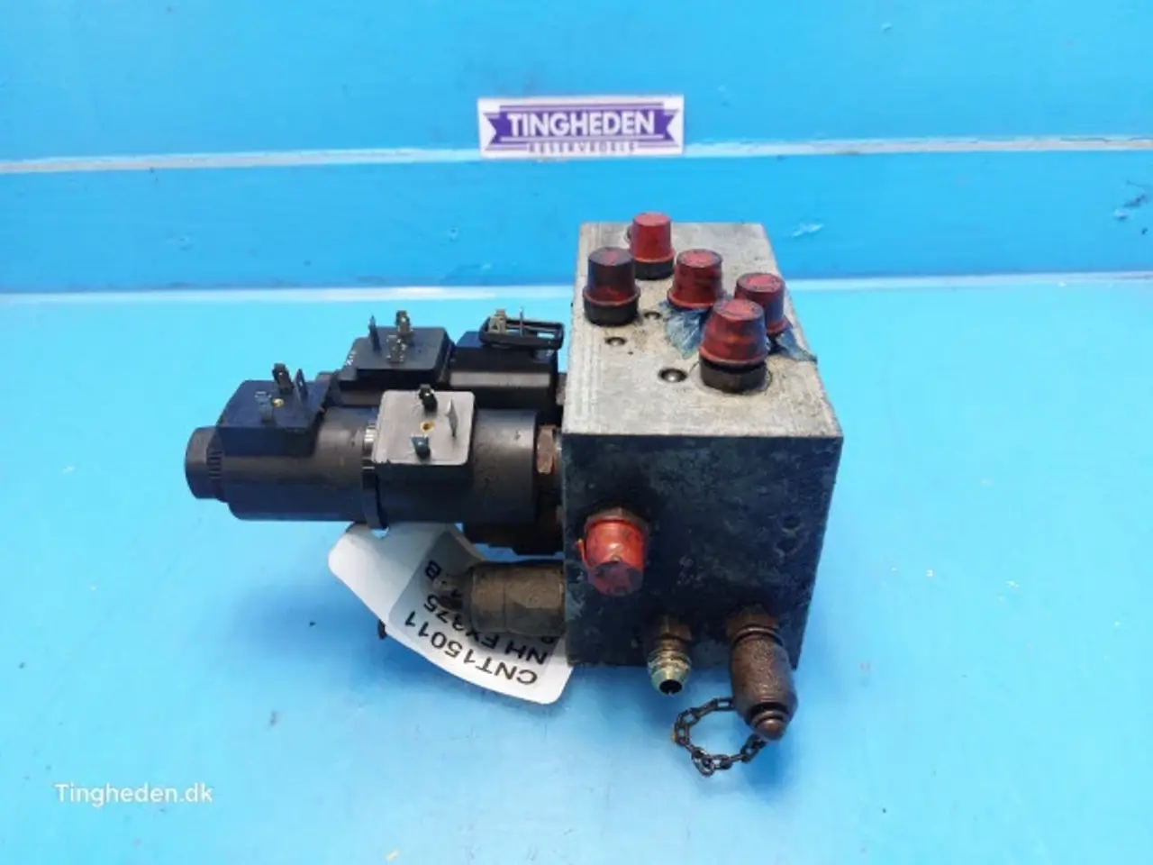 Billede 8 - New Holland FX375 Hydraulikventil 84037241