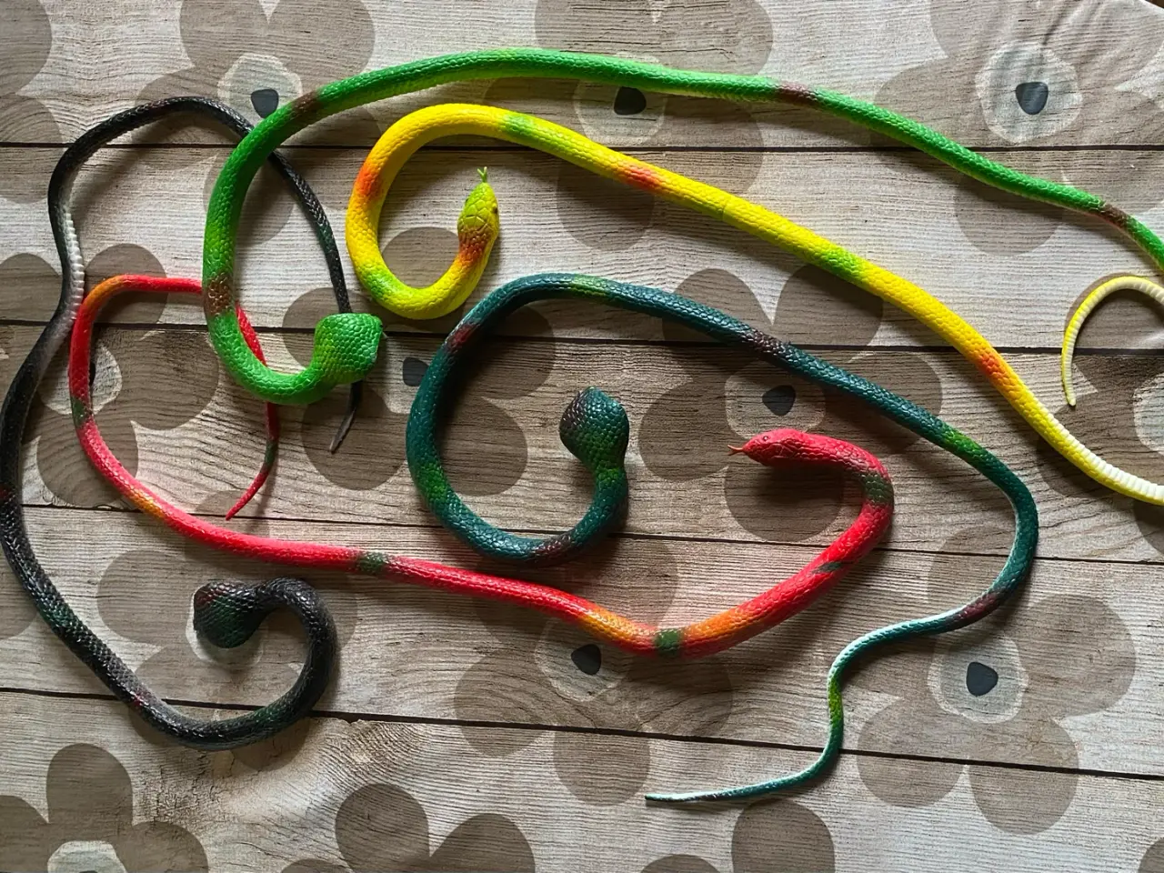 Billede 1 - Legetøjs-gummislanger