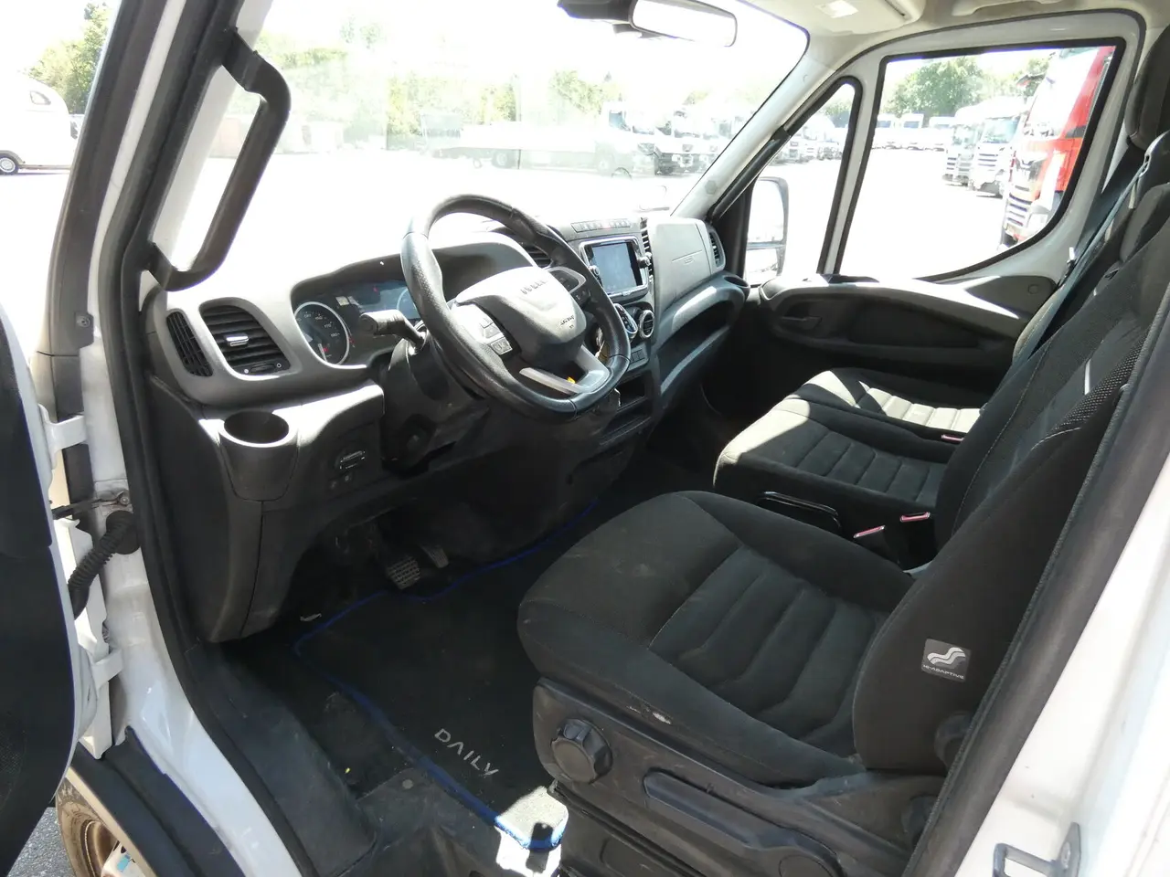 Billede 8 - Iveco Daily 35S18 4100mm 3,0 D 180HK Van 8g Aut.