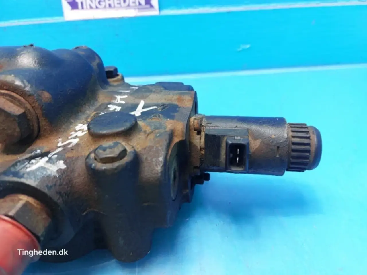Billede 10 - New Holland FX38 Hydraulikventil 9831828