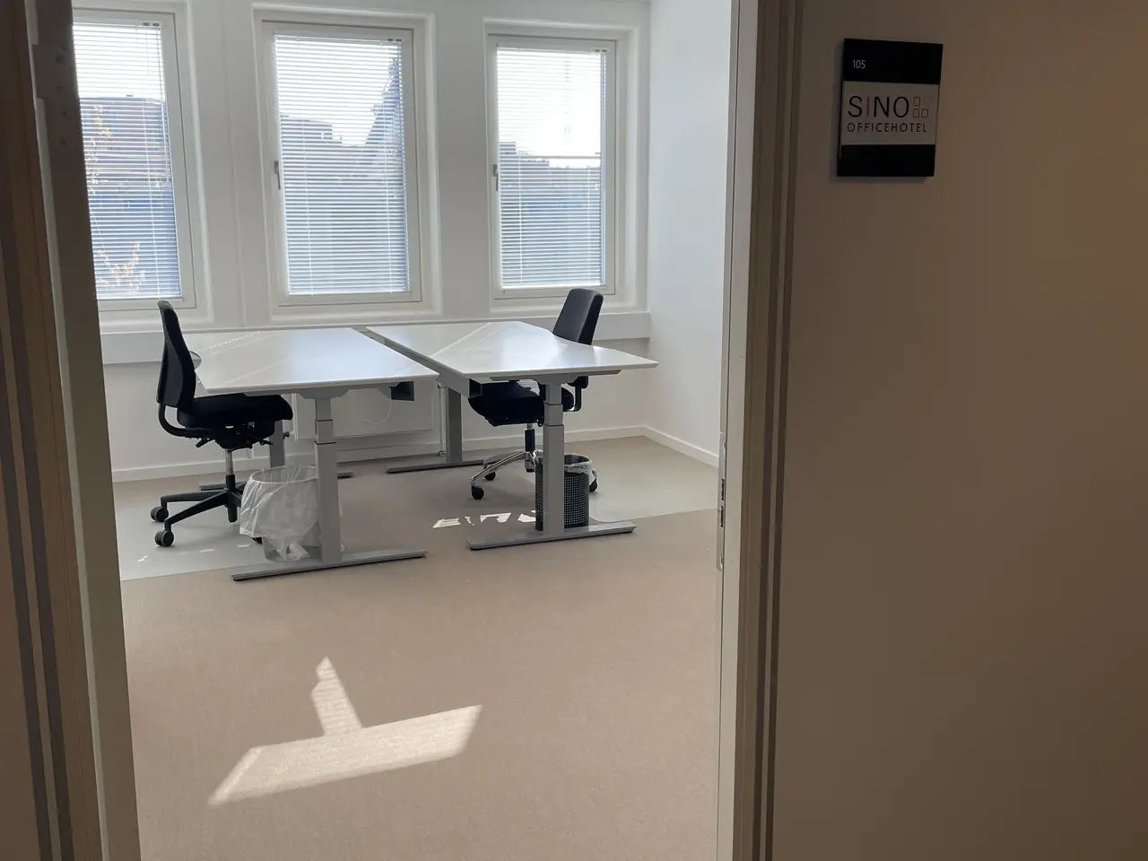 Billede 1 - Attraktivt lyst kontor lejemål med god beliggenhed - 18 m2