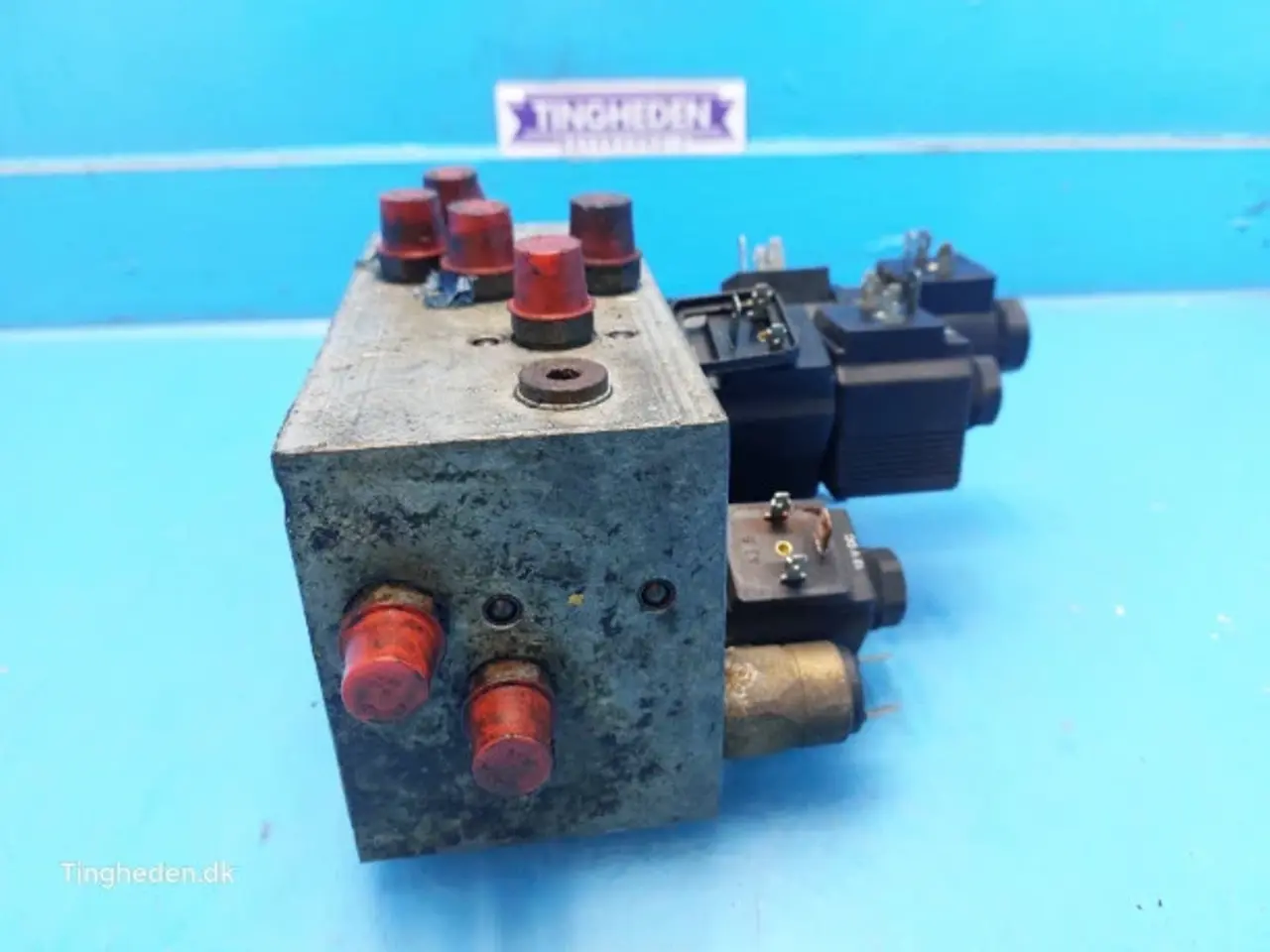 Billede 12 - New Holland FX375 Hydraulikventil 84037241