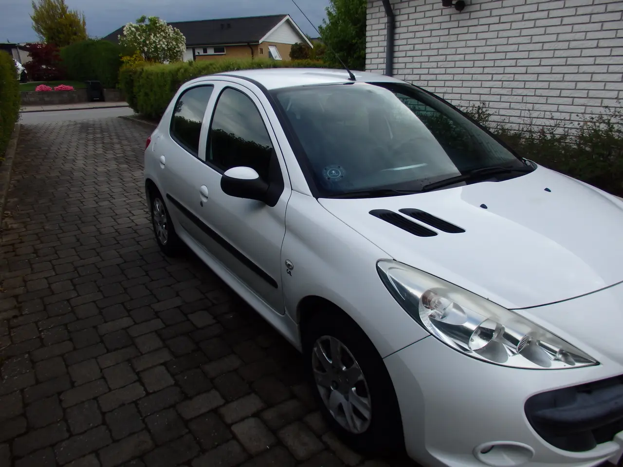 Billede 12 - Peugeot 206+ (lavt km tal)