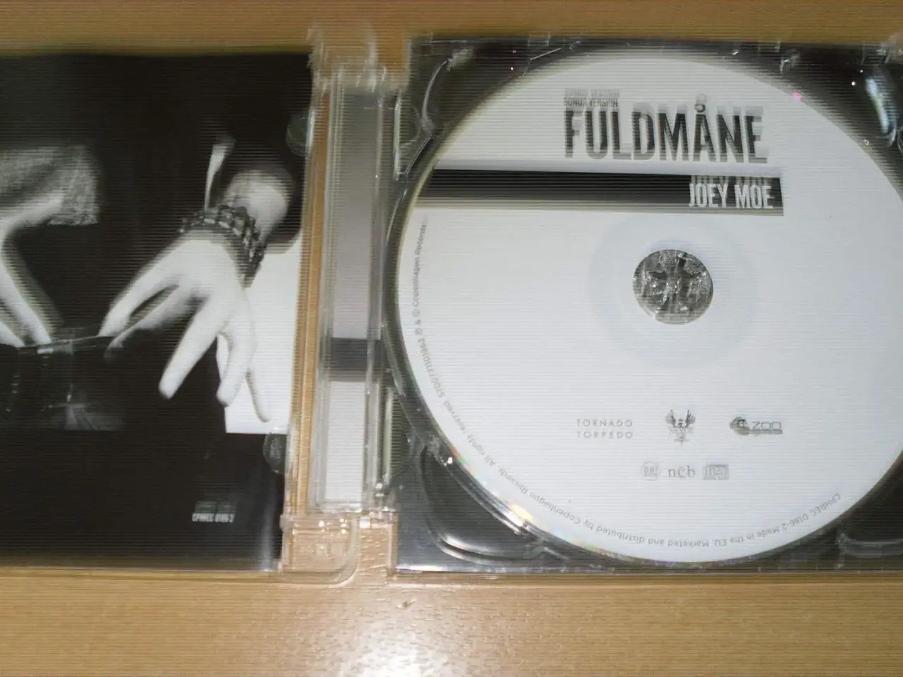 Billede 3 -  JOEY MOE. Fuldmåne.