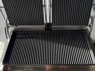 professionel dobbelt panini- og kontaktgrill HENDI