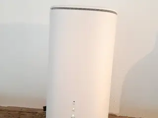 ● STRONG 5G - WI-FI 6 MODEM ●