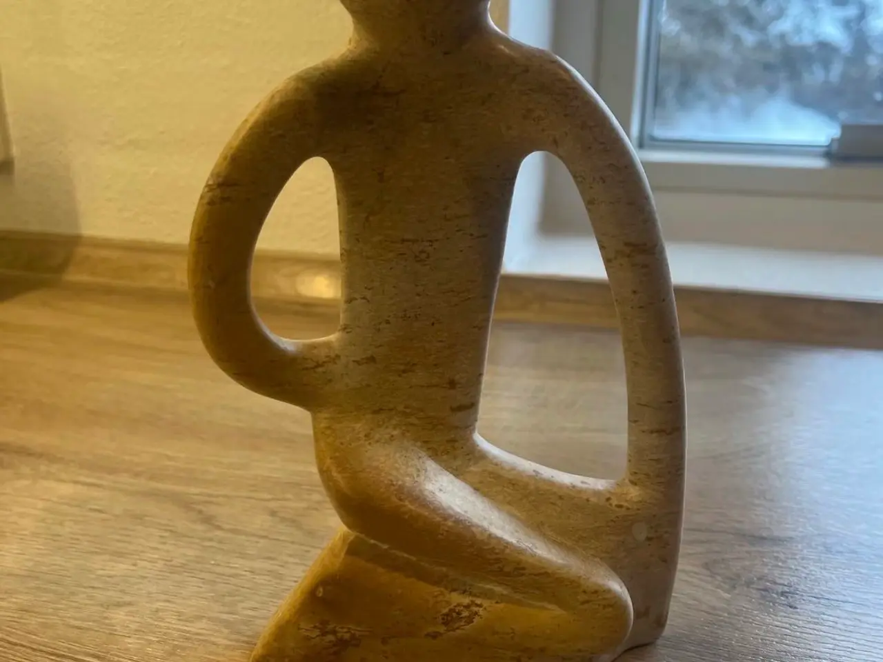 Billede 1 - Figur/skulptur i lys stenlook