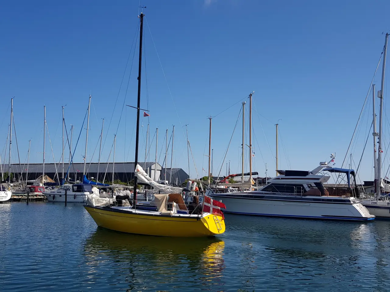 Billede 1 - Sejlbåd 27 fod, Comet 770