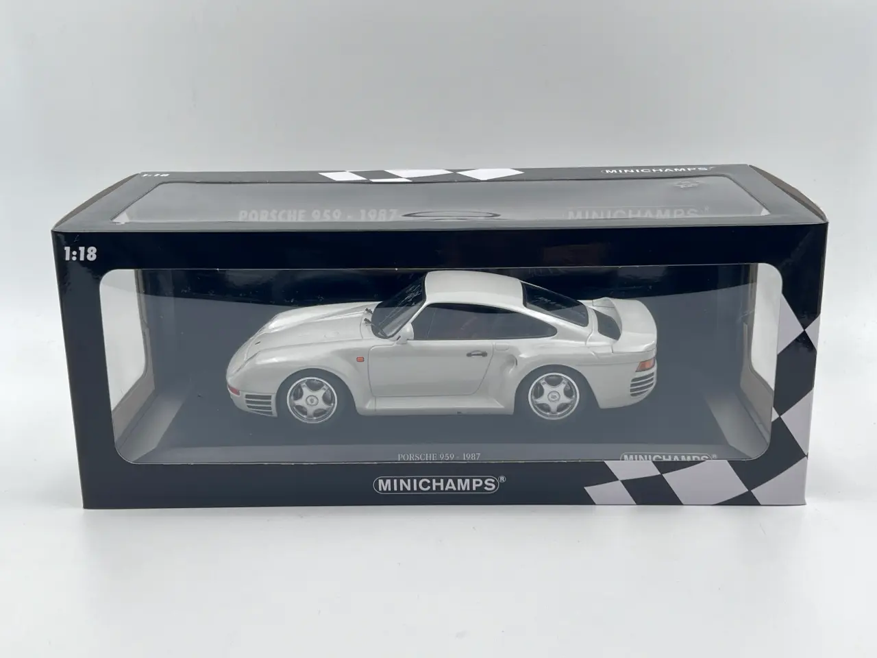 Billede 9 - 1986 Porsche 959 Coupé 1:18 Sjælden model
