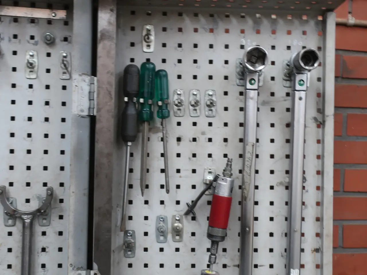 Billede 8 - Arbejdsbord med indhold
