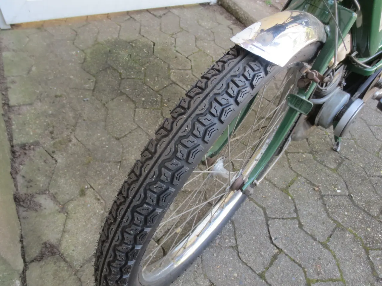 Billede 5 - 1 stk Cady Model Motobecane Med Nye dæk
