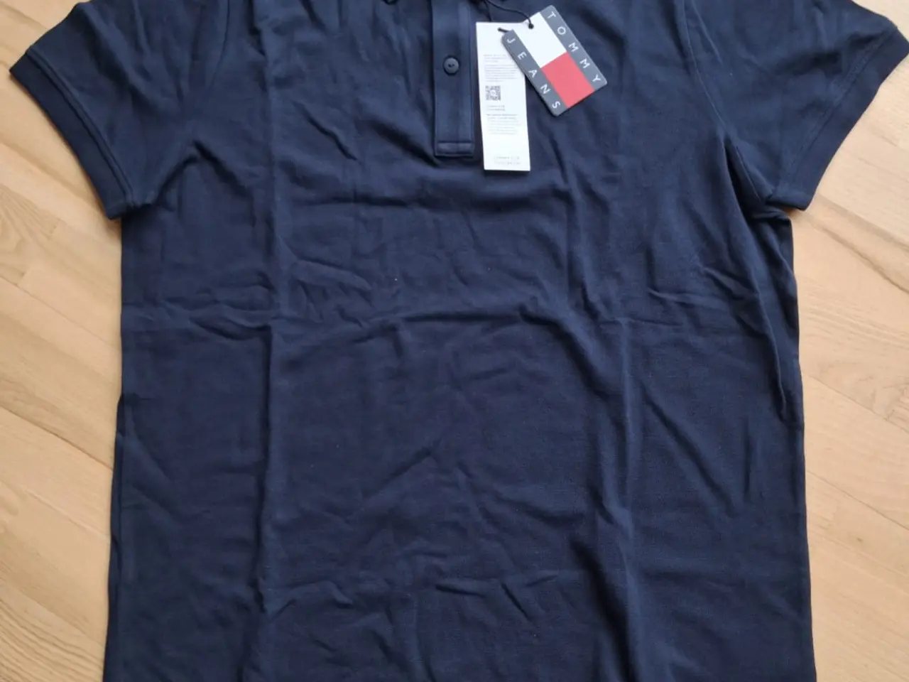 Billede 1 - Tommy Jeans polo, str. M, ny med mærke