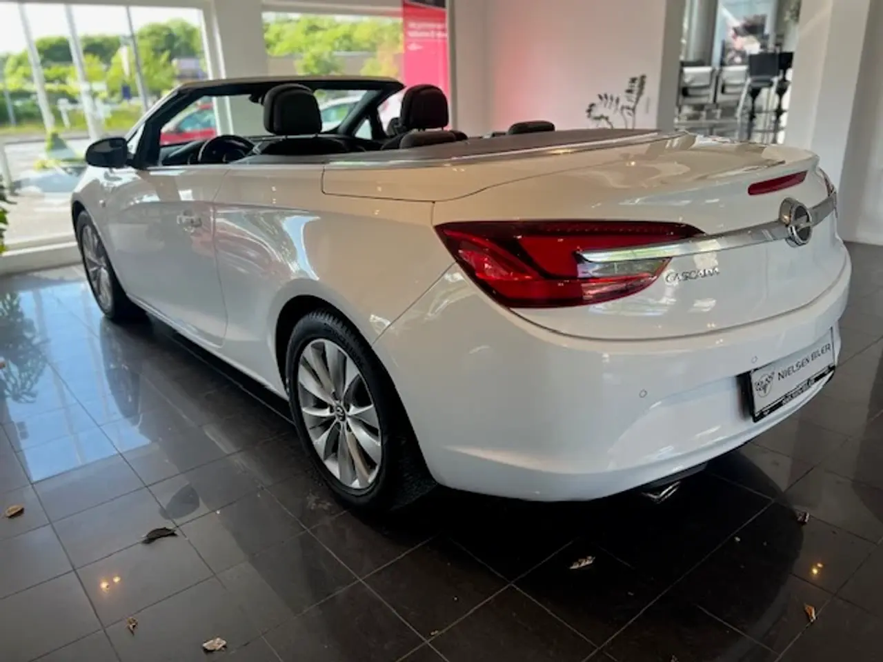 Billede 2 - Opel Cascada Cabriolet turbo 1,4i benzin velholdt 