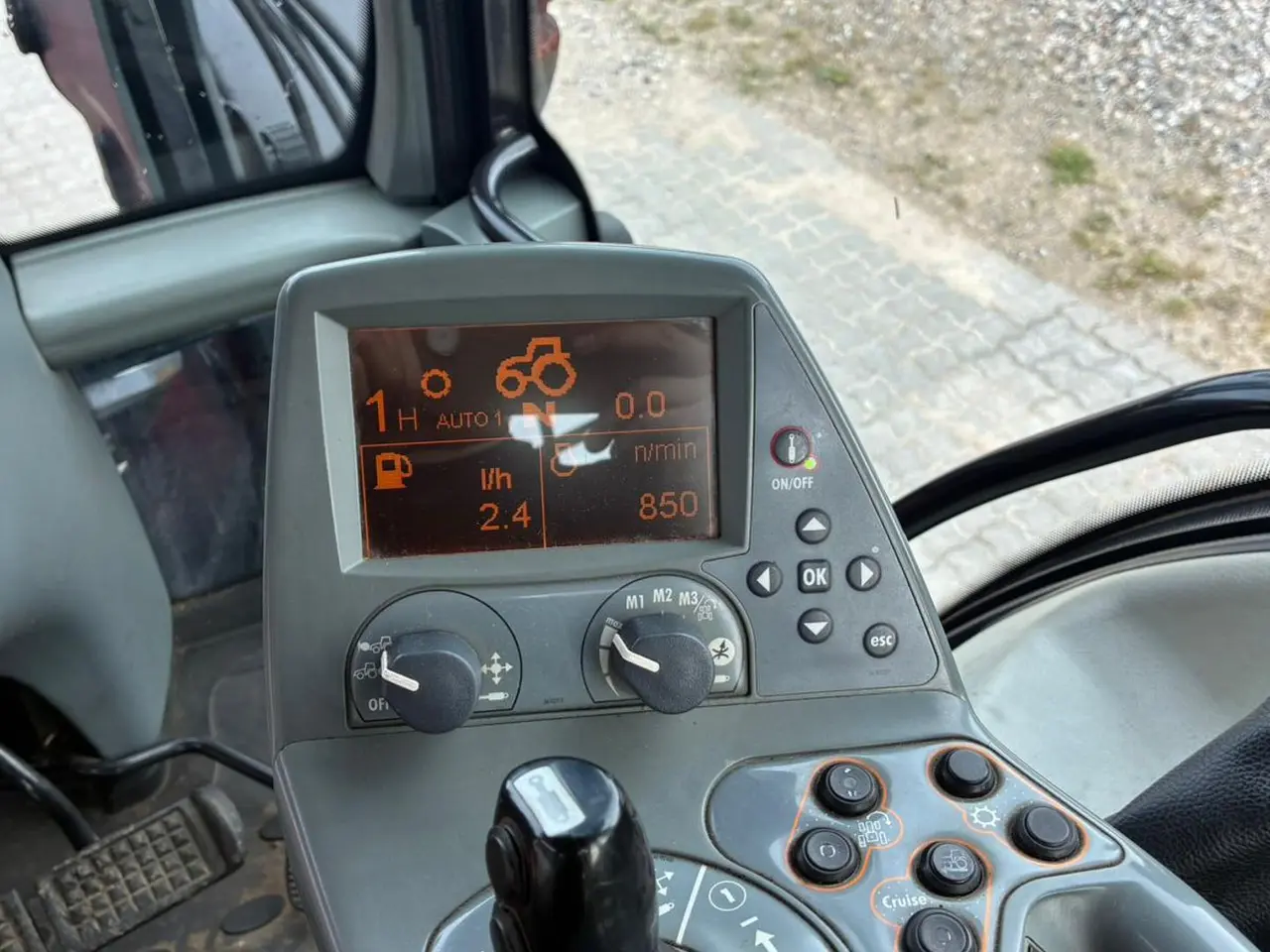 Billede 8 - Valtra N121 n 121 inkl frontlæsser