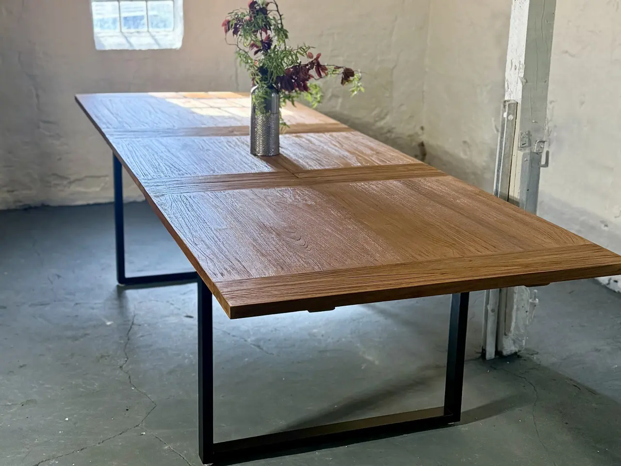 Billede 16 - Eksklusivt nyrenoveret massivt teakbord – Indoor &
