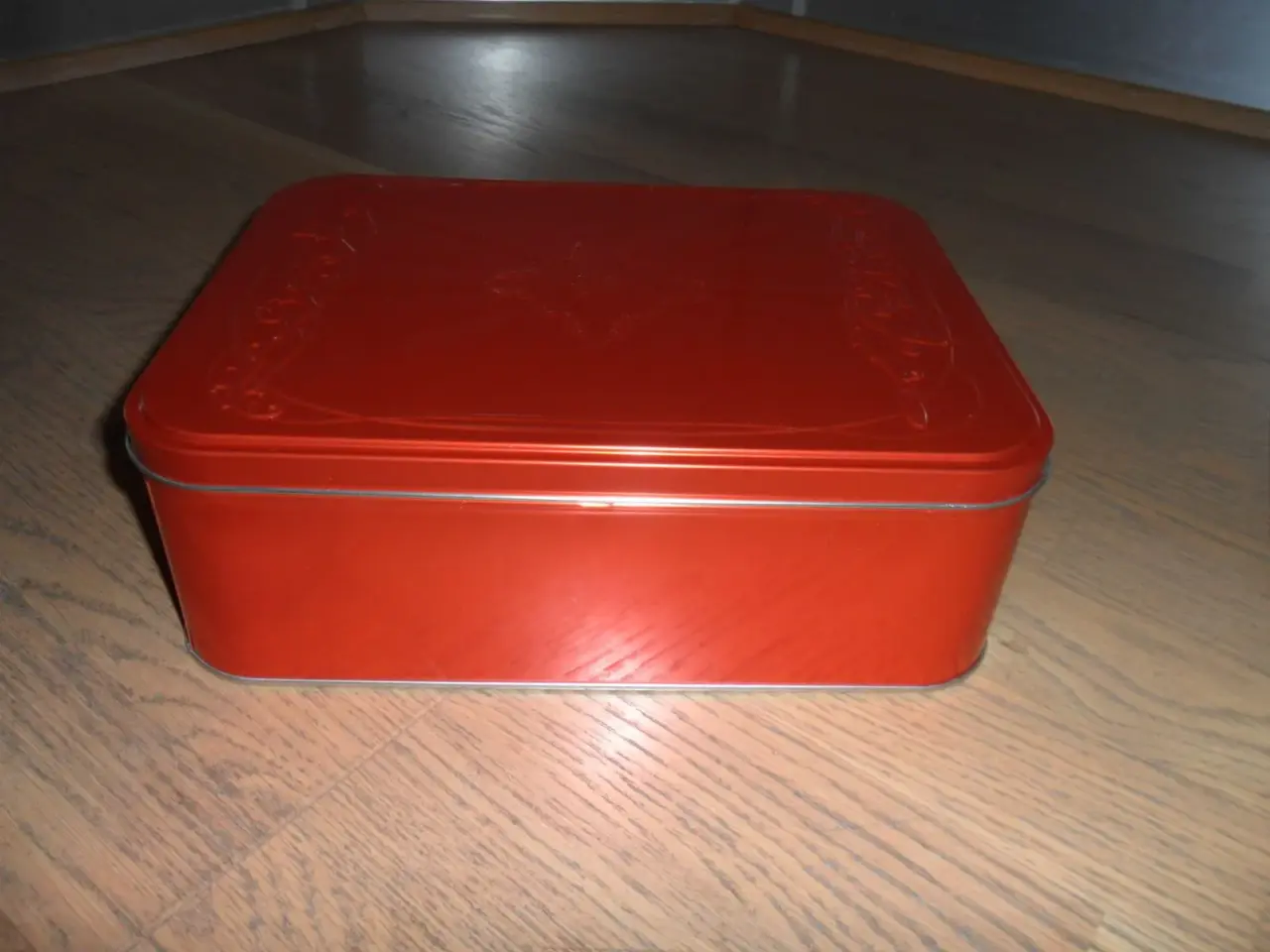 Billede 8 - Kage dåser store  2 stk. RETRO