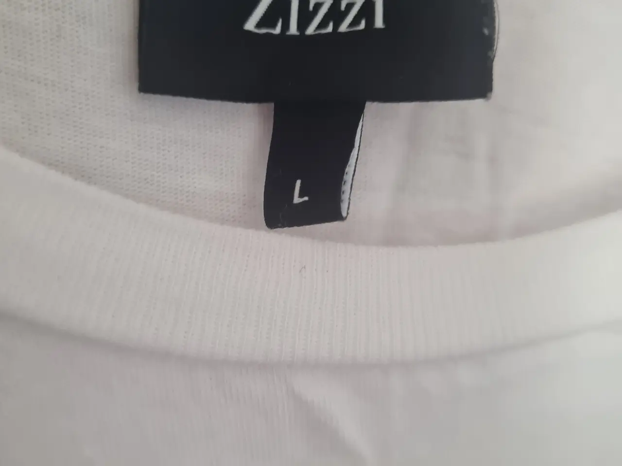 Billede 4 - Zizzi str L 50-52 T-shirt