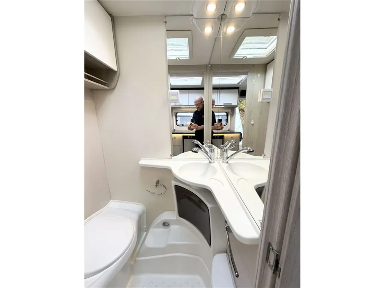 Billede 13 - 2018 - Caravelair Antares 450 style DK Edition Enkeltsenge-Lamel-Gulvtemp.-Mover-Telt