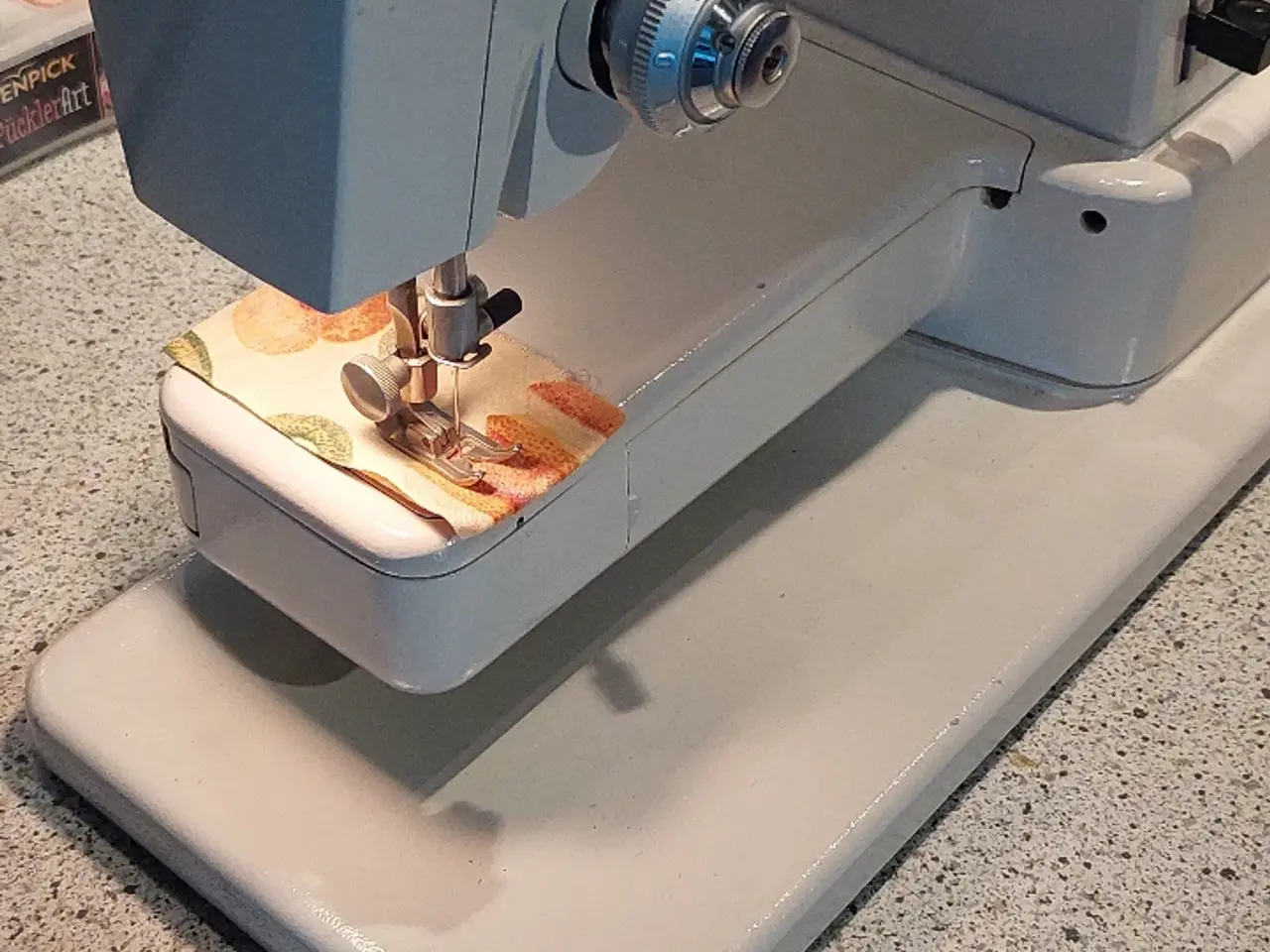 Billede 3 - PFAFF SYMASKINE MODEL 97 !