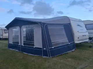 Adria px 432