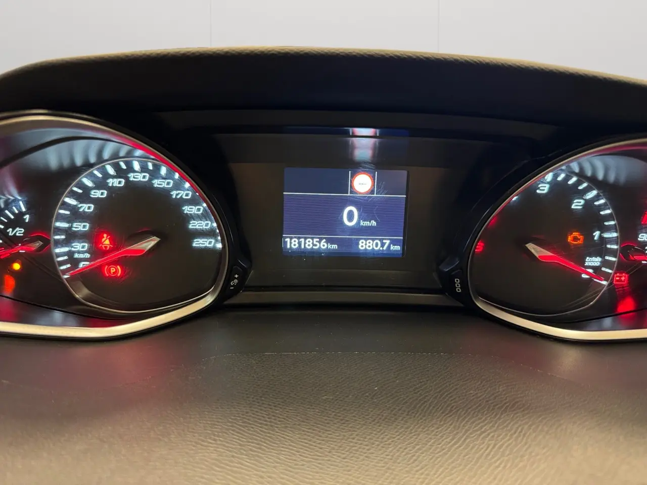 Billede 7 - Peugeot 308 1,6 BlueHDi 120 Selection Sky