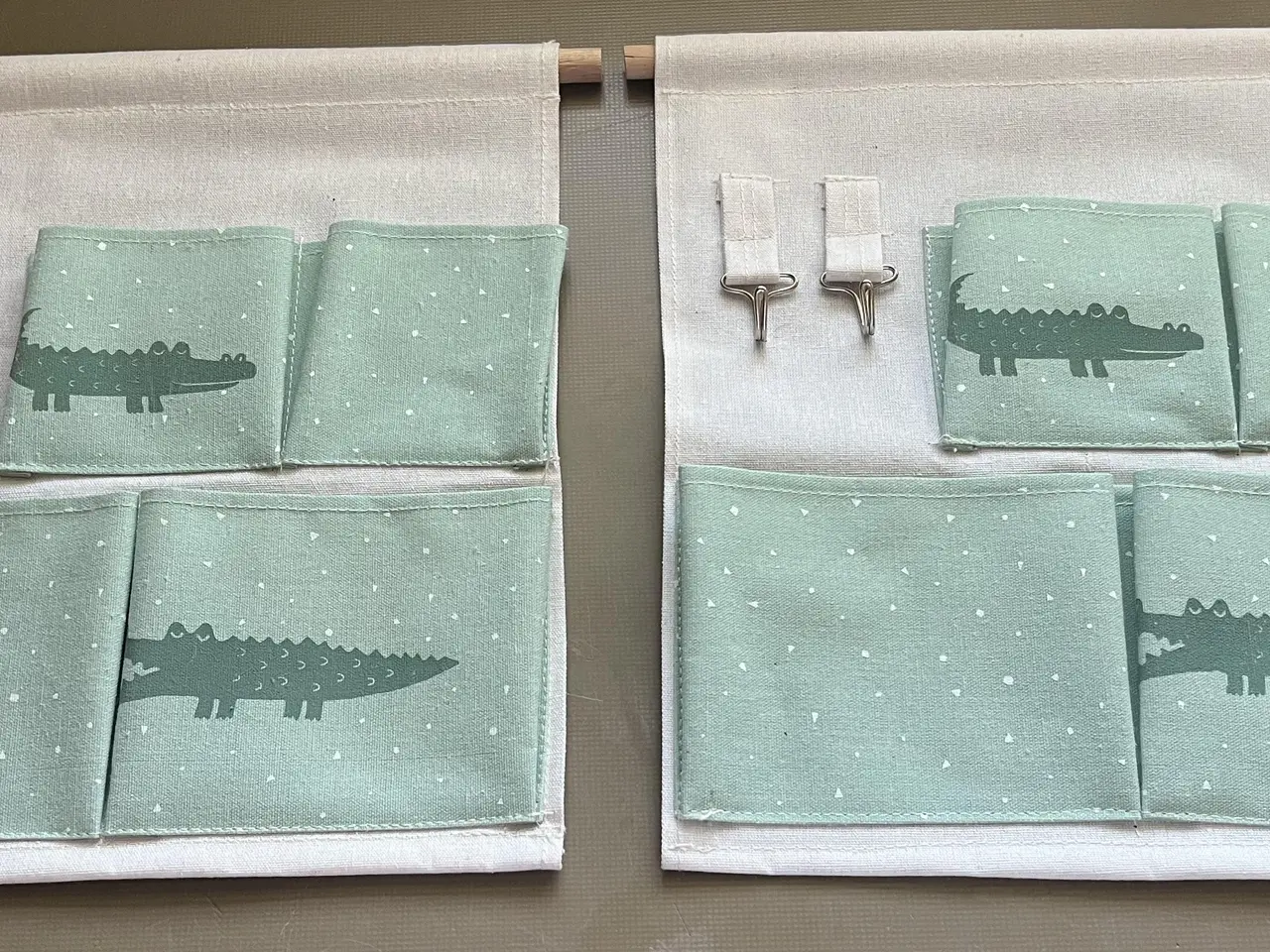 Billede 1 - 2 NYE OPHÆNG TIL BØRNEVÆRELSET 30X34 CM