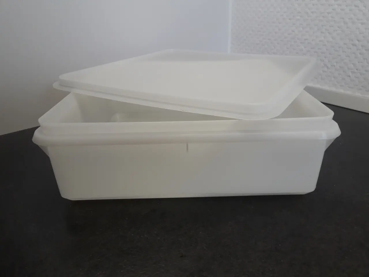 Billede 3 - Tupperware beholder