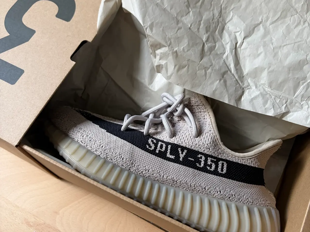 Billede 4 - Adidas Yeezy Boost 350 V2 Slate – Str. 42 – Ny