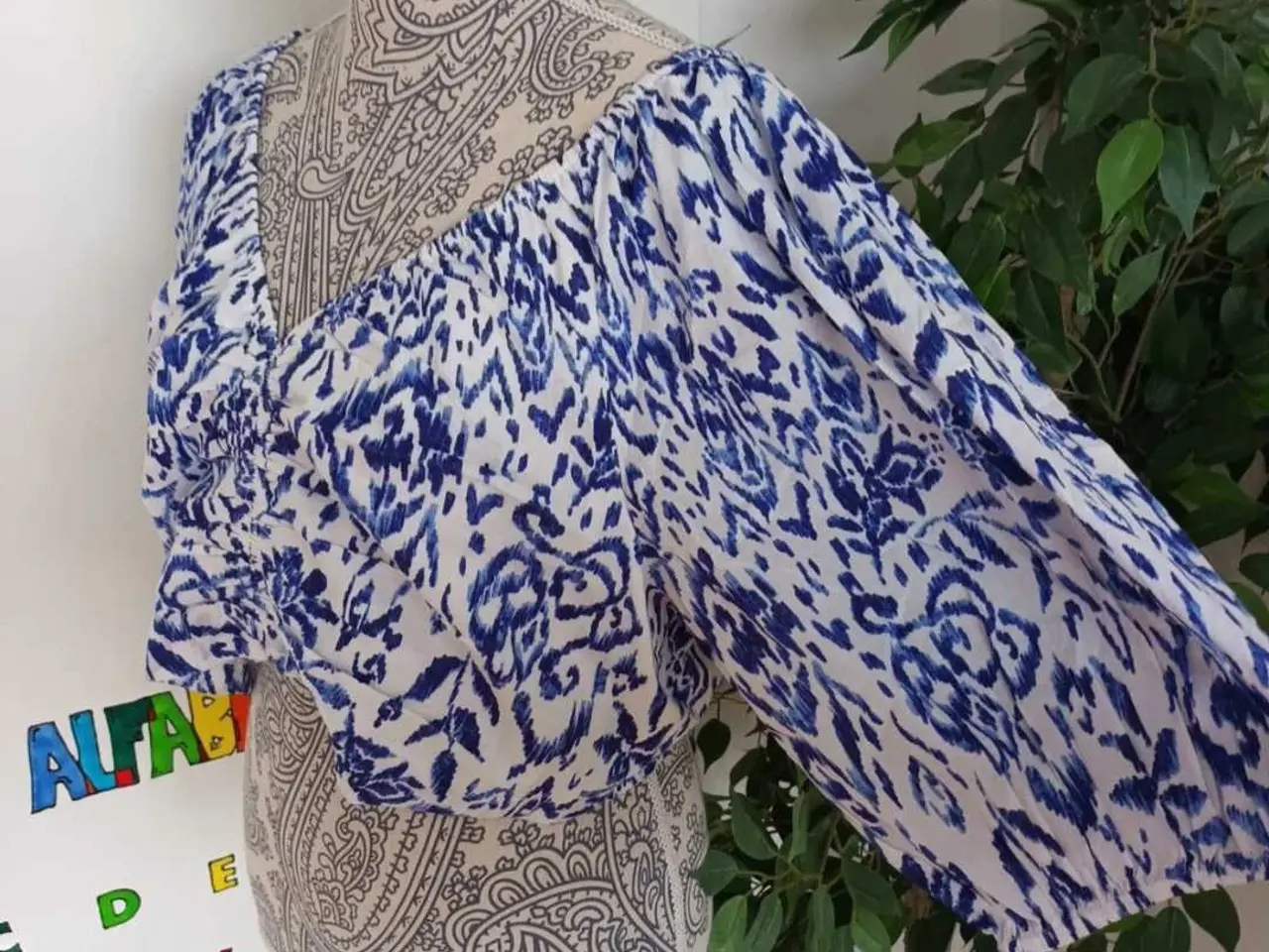 Billede 5 - Top. Gina Tricot. XL/42