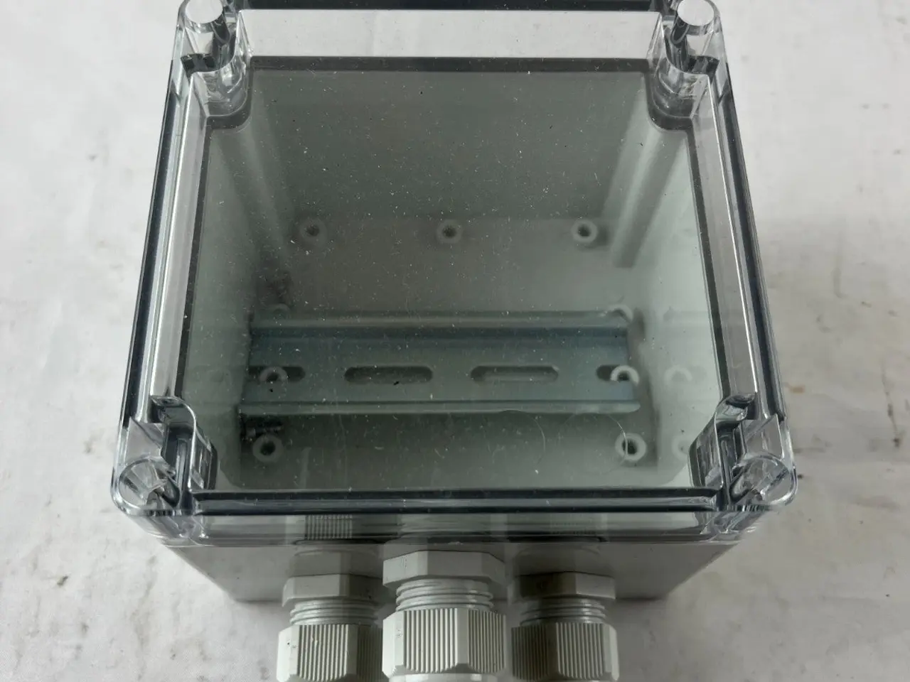 Billede 2 - Junction Box 110x90mm Clear Lid 3x kabel Glands