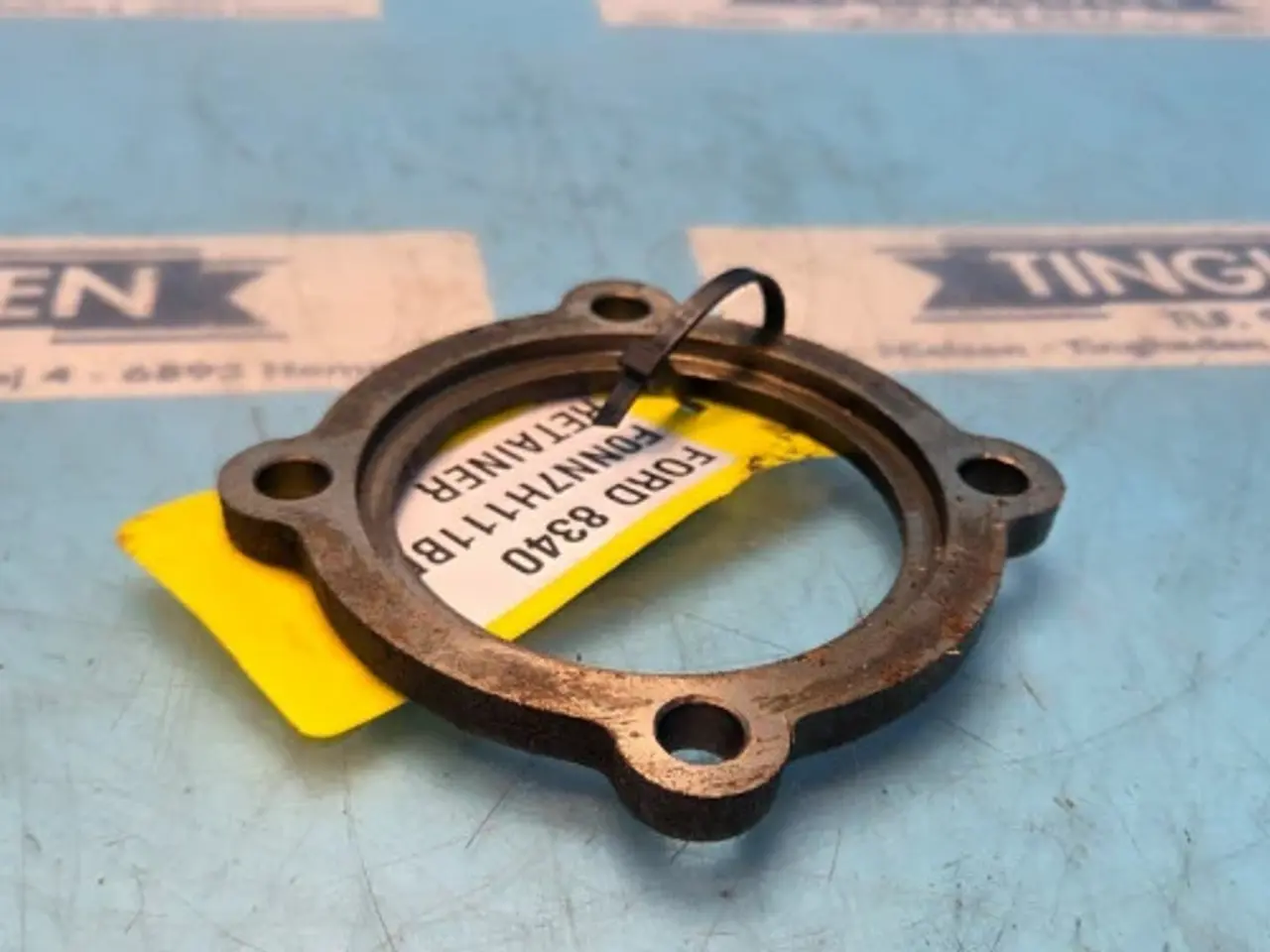 Billede 8 - Ford 8340 Holder F0NN7H111BB