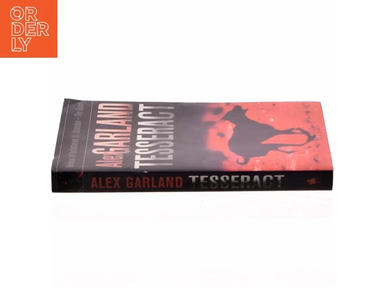 Billede 2 - Tesseract : roman af Alex Garland (Bog)