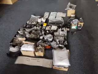 Nye reservedele til Yamaha M. C. ( se %)